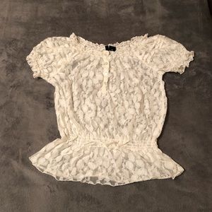 New Directions Petite Lace Top - Size PM